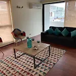 Centrico Y Amplio Departamento Con Terrazas